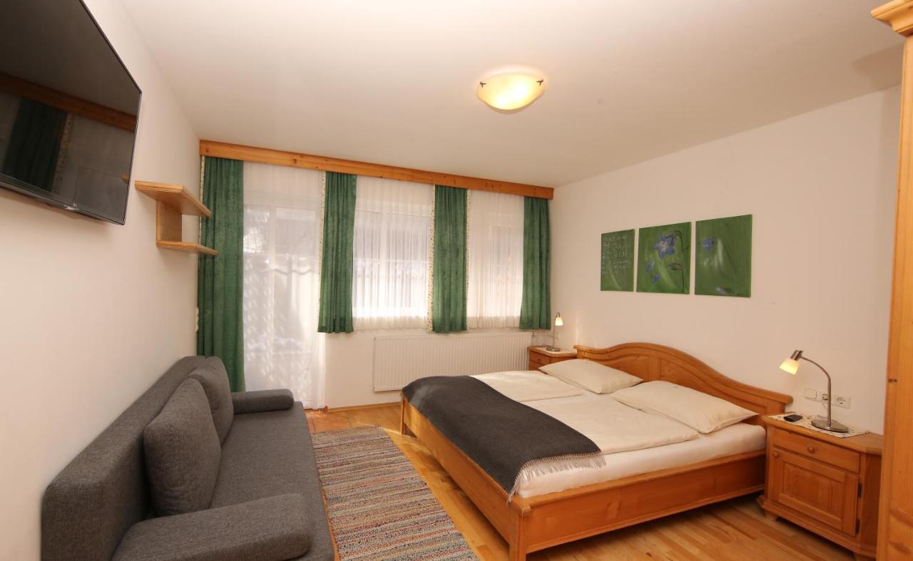 Bio-Bauernhof-Hotel Matlschweiger Lassing  Bagian luar foto
