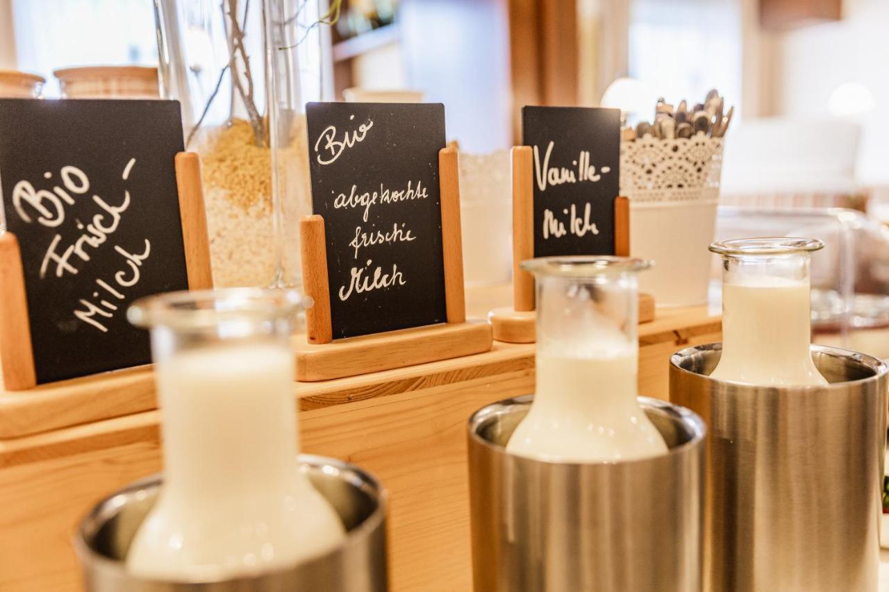 Bio-Bauernhof-Hotel Matlschweiger Lassing  Bagian luar foto